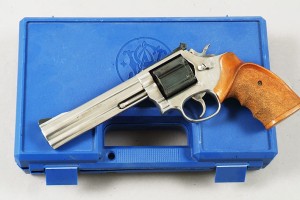 Smith & Wesson    1 of 500