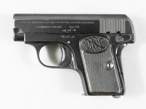 FN 1906 z kaburą