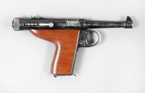 NN  pistolet